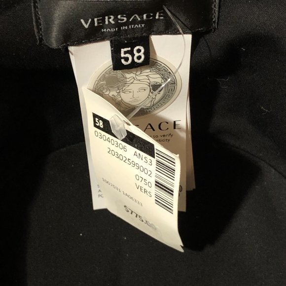 🔥BNWT *Versace* Bucket Hat - Picture 3 of 8